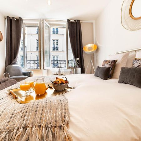 The Charming Rue Cler Apartamento Paris Exterior foto