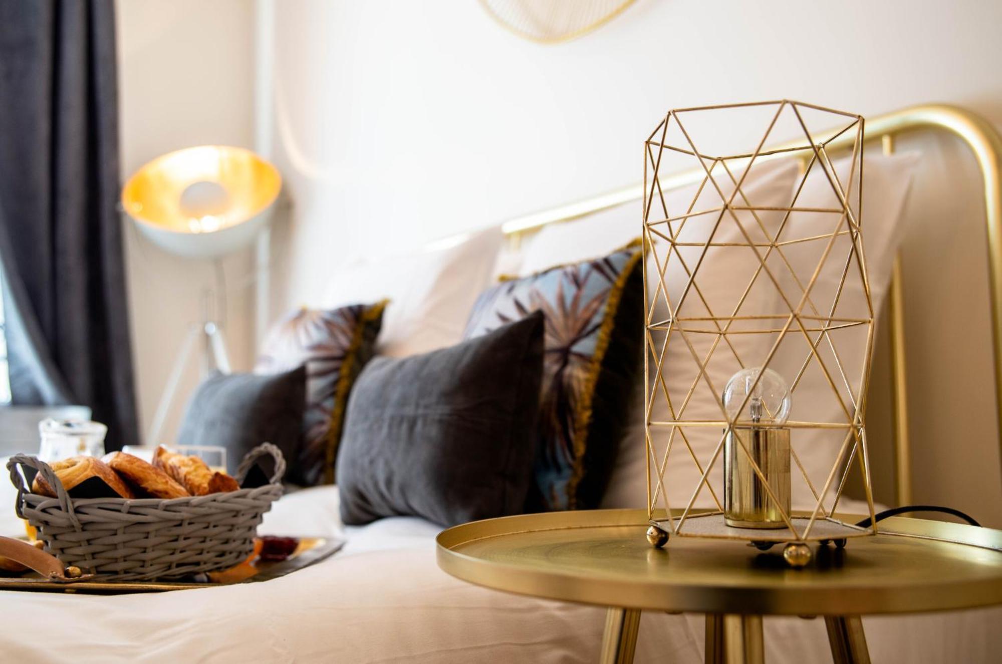 The Charming Rue Cler Apartamento Paris Exterior foto