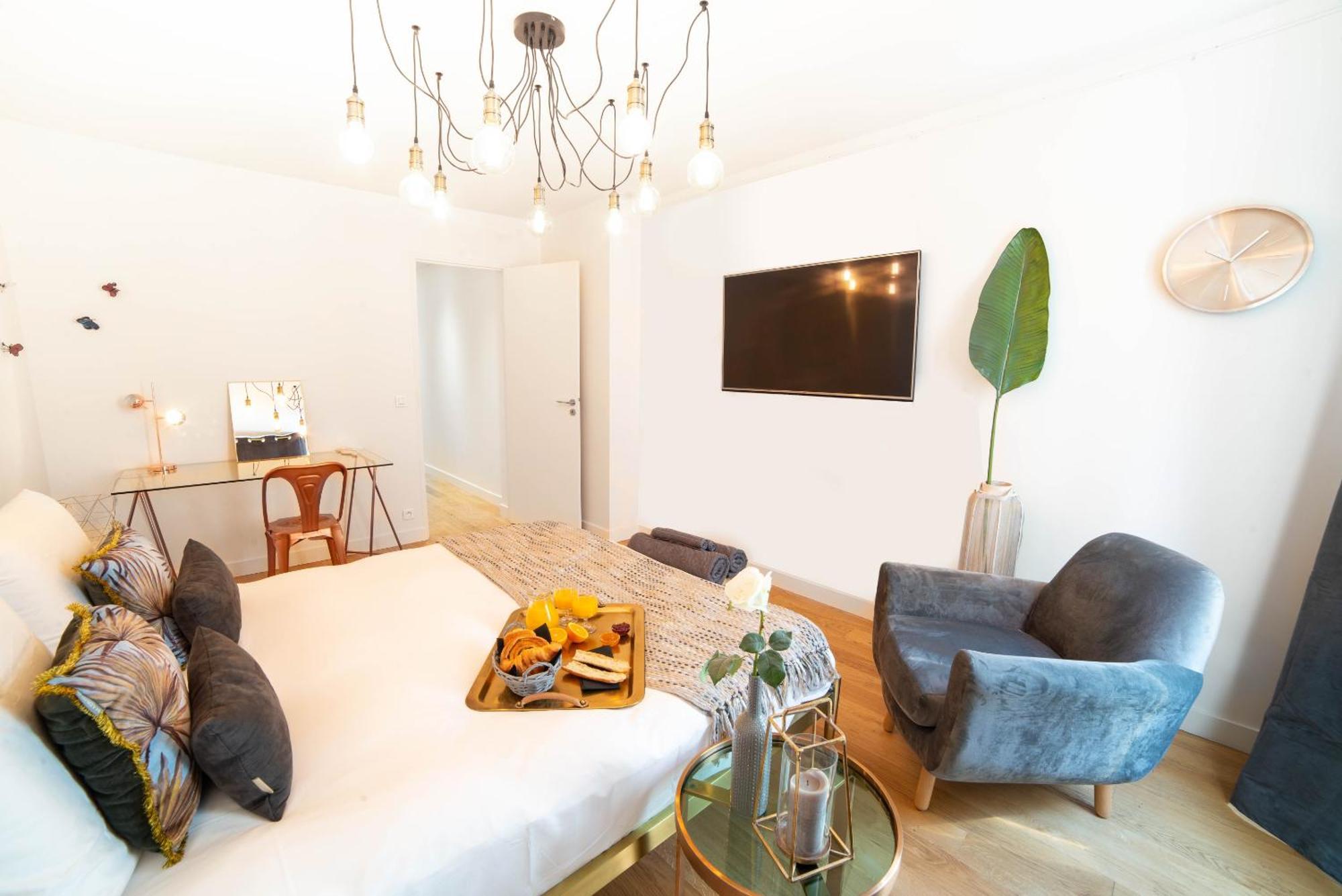 The Charming Rue Cler Apartamento Paris Exterior foto